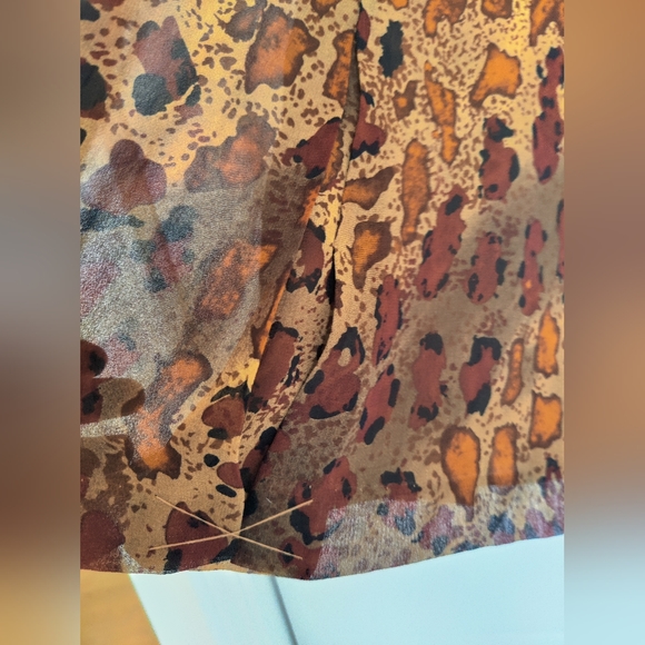 Laura Ashley Animal Print Silk Skirt - Picture 12 of 13